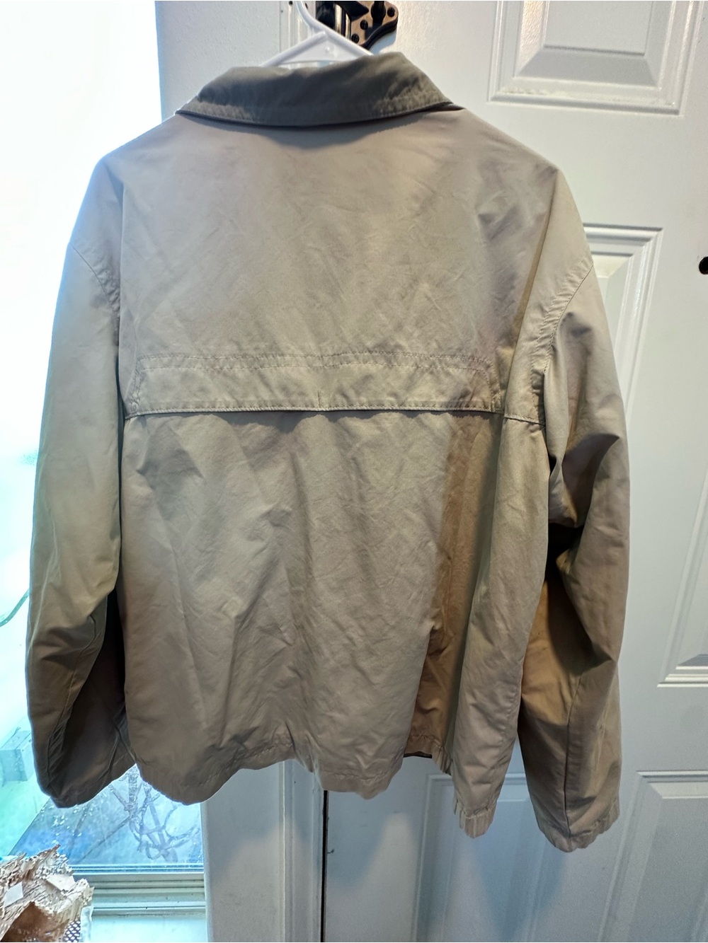 Columbia Sportswear Company Men's Lightweight Vented Casual Jacket Tan - Picture 3 of 12